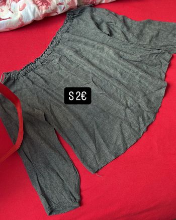 Blouse épaule dénudée