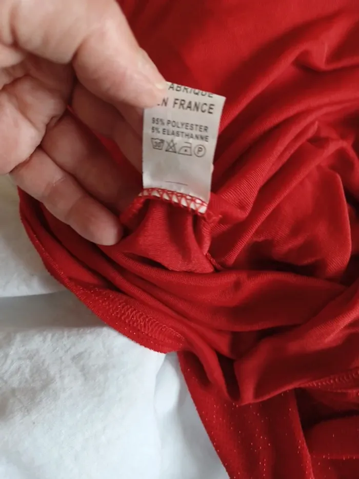Robe rouge - photo numéro 3