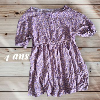🌸💜 Robe Fleurie Kiabi – Taille 4 ans 💜🌸