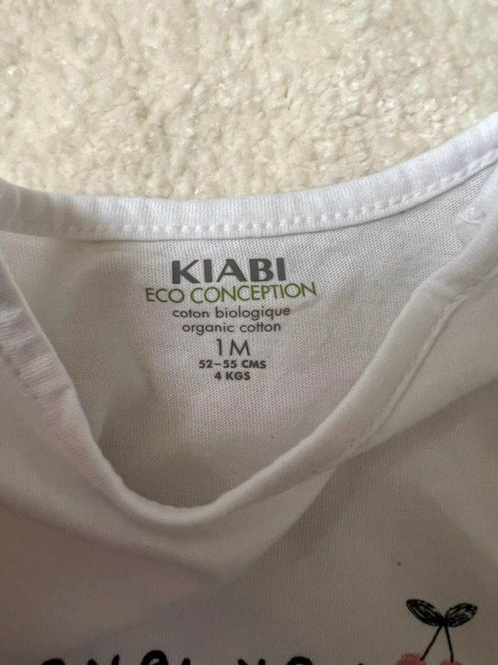 Lot 2 t-shirts 1 mois Kiabi - photo numéro 3