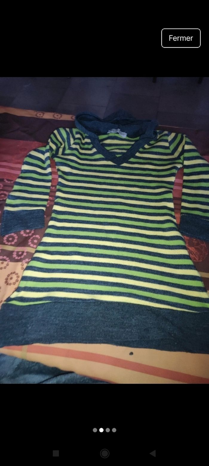 Robe pull capuche e28