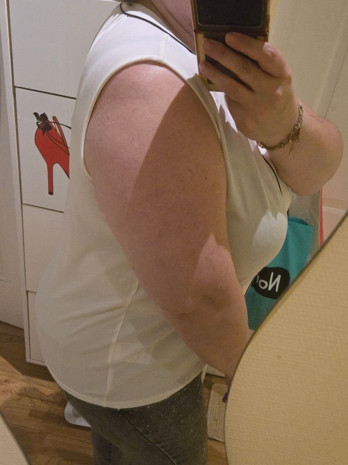 Blouse sans manches blanches T.L 42/44 H&M neuve - photo numéro 9