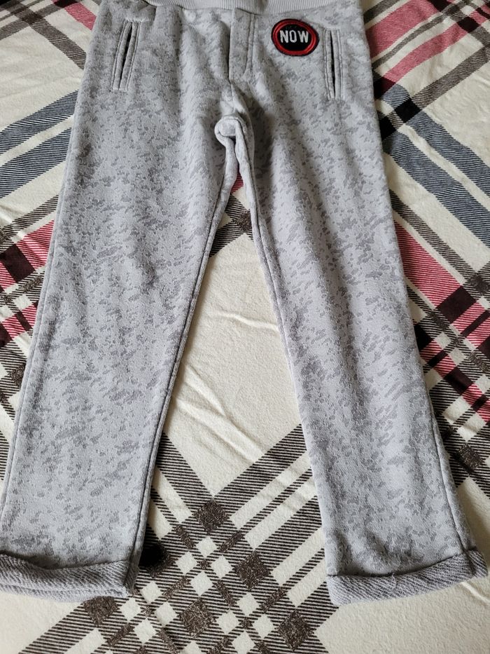 jogging ikks petit 5ans (5e) - photo numéro 2