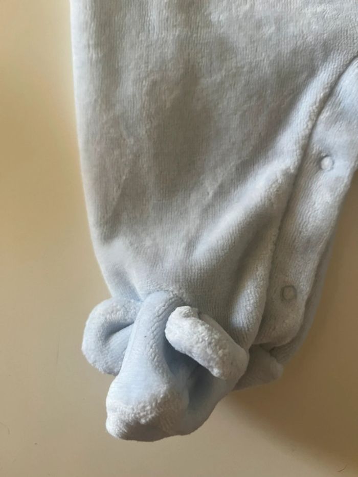 Barboteuse velour broder lapins 3 mois 🐇 - photo numéro 2