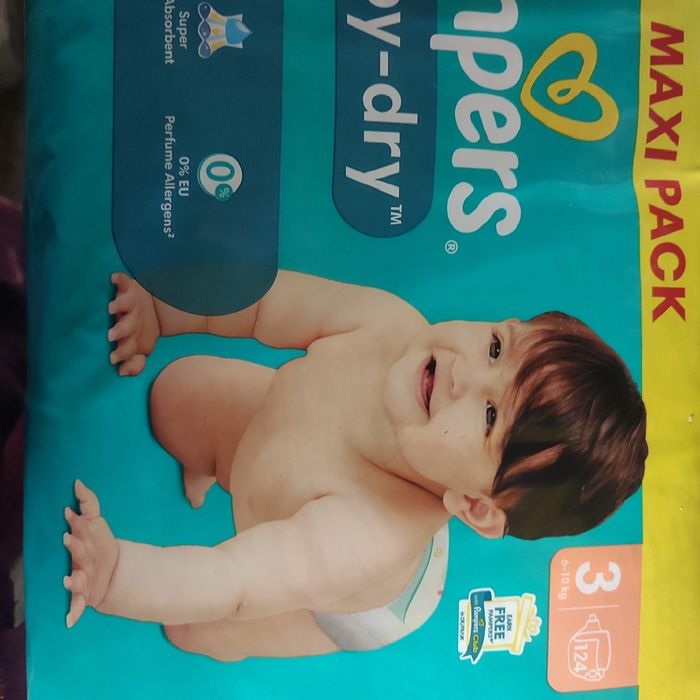 Couche Pampers baby dry taille 3