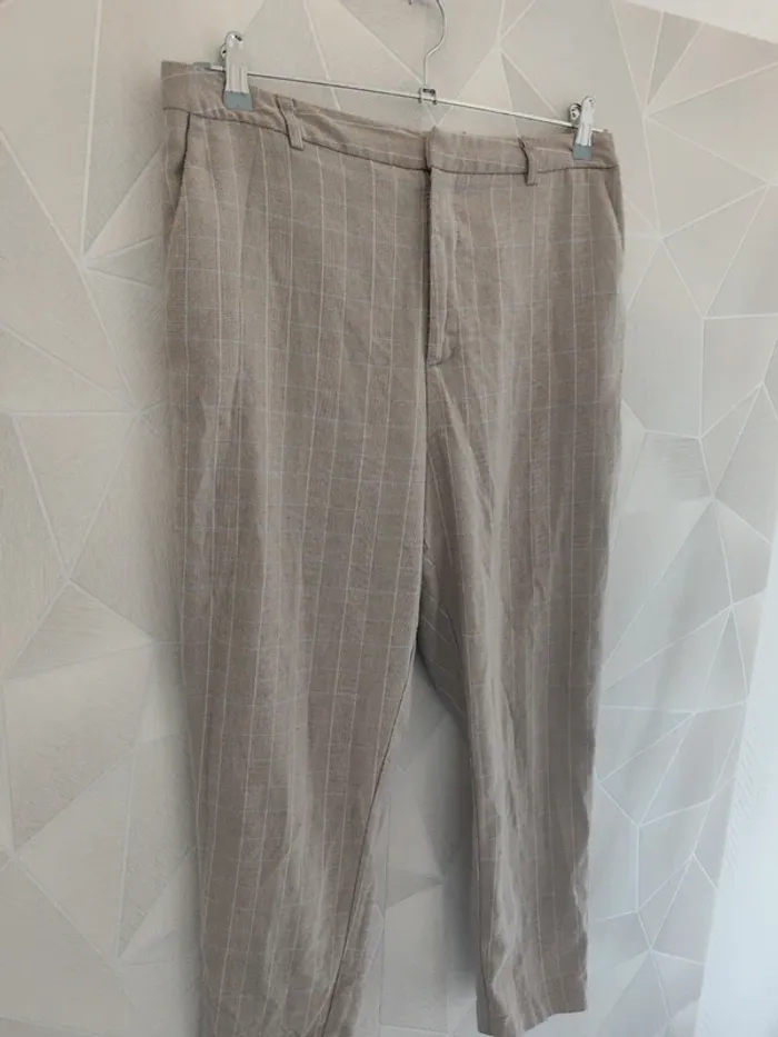 Pantalon beige - photo numéro 2
