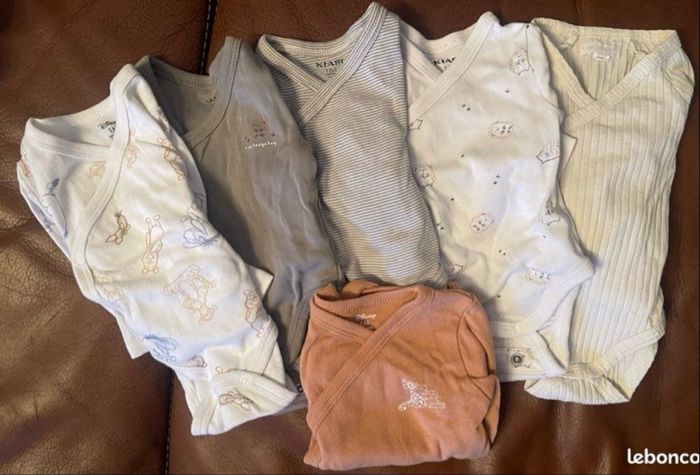 Lots de vêtements 1 mois - photo numéro 6