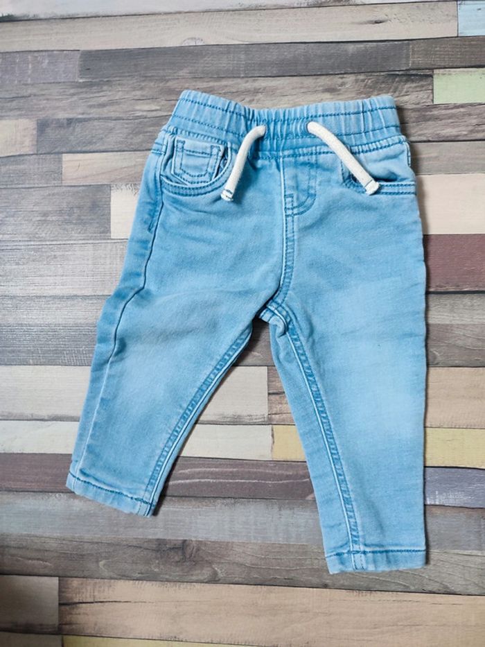 Lot pantalons 9 mois - photo numéro 2