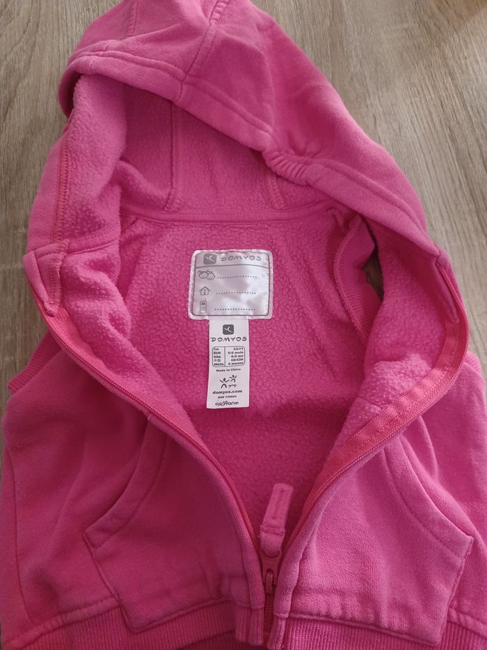 Veste sans manches 6 mois - photo numéro 3