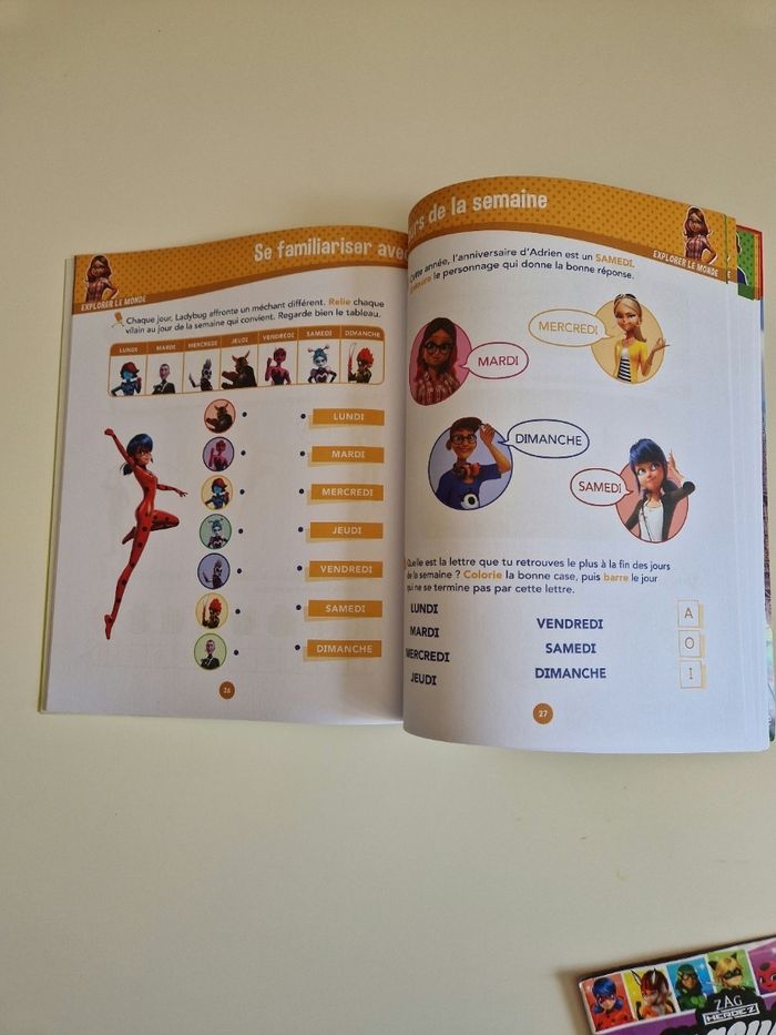 Lot de 5  cahiers Miraculous - photo numéro 5