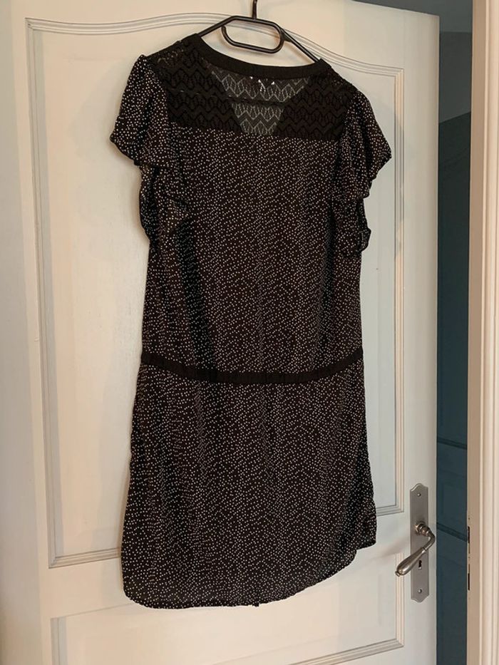 Robe noire - photo numéro 4