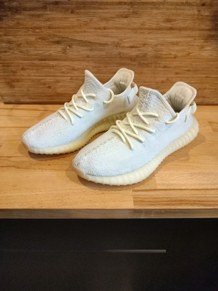 Adidas Yeezy 350 boost ref F36980 - photo numéro 2