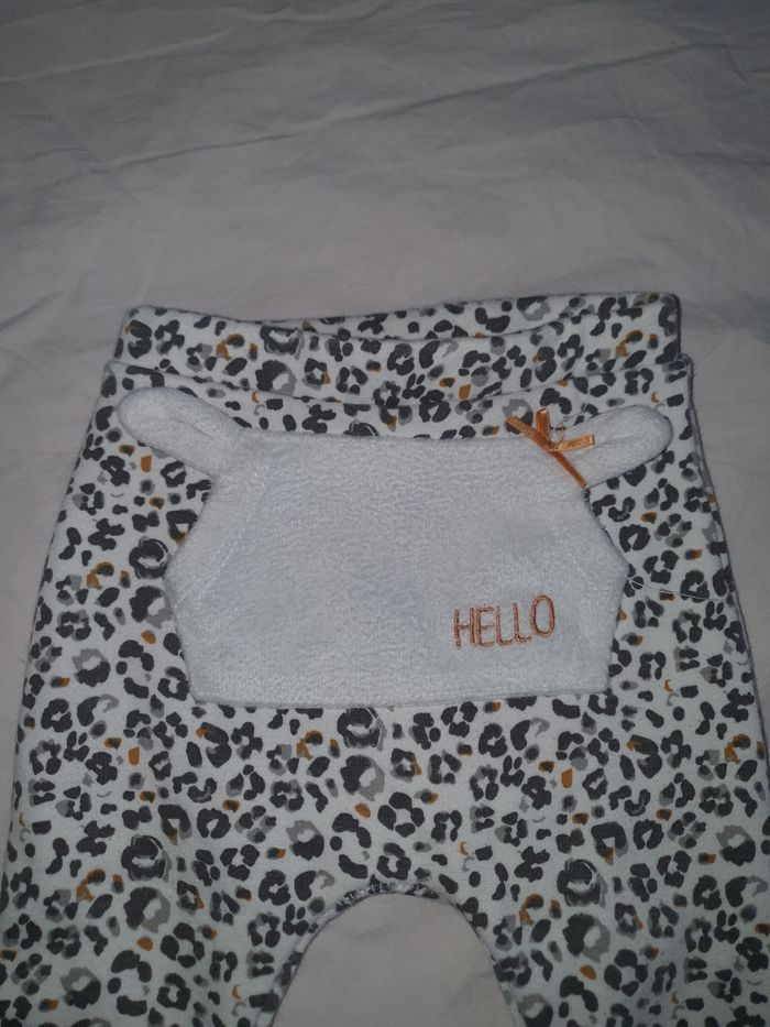 Lot de pantalons - photo numéro 2