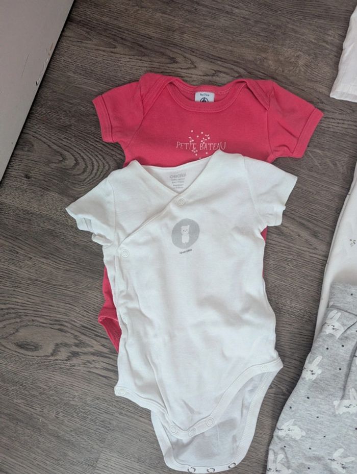 Lot 9 mois fille - photo numéro 2
