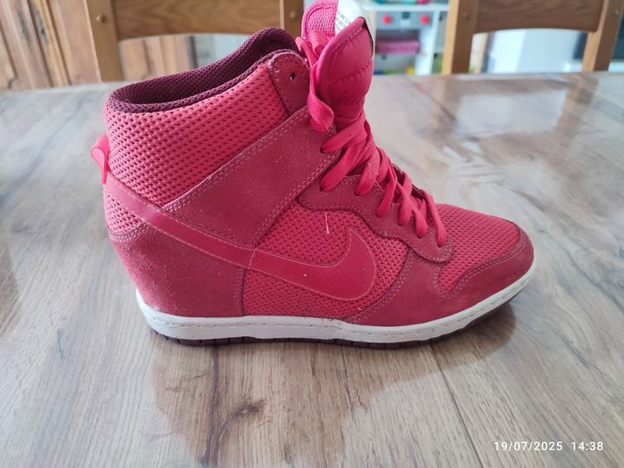 Basket Nike montante - photo numéro 2