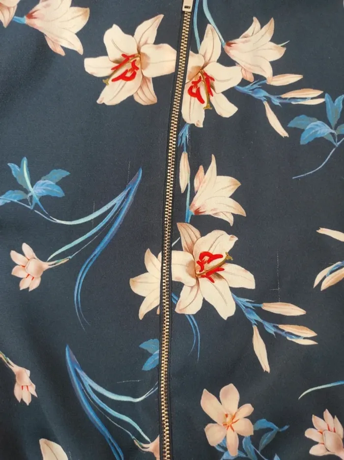 Veste bomber fleurs - photo numéro 2