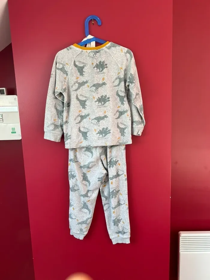 Pyjama hiver garçon 5 ans kiabi - photo numéro 2