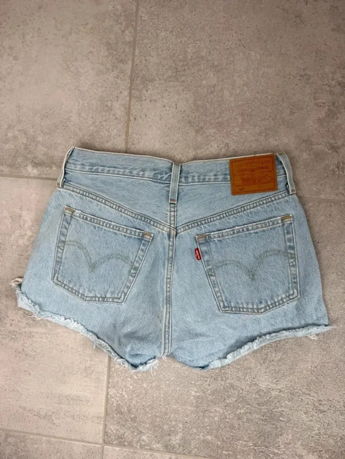 Short en jeans Levi's 501 femme W27 super état