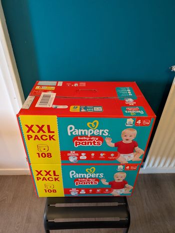 Lot de 2 Packs XXL 108 (soit 216) Pampers Baby Dry Pants Taille 4