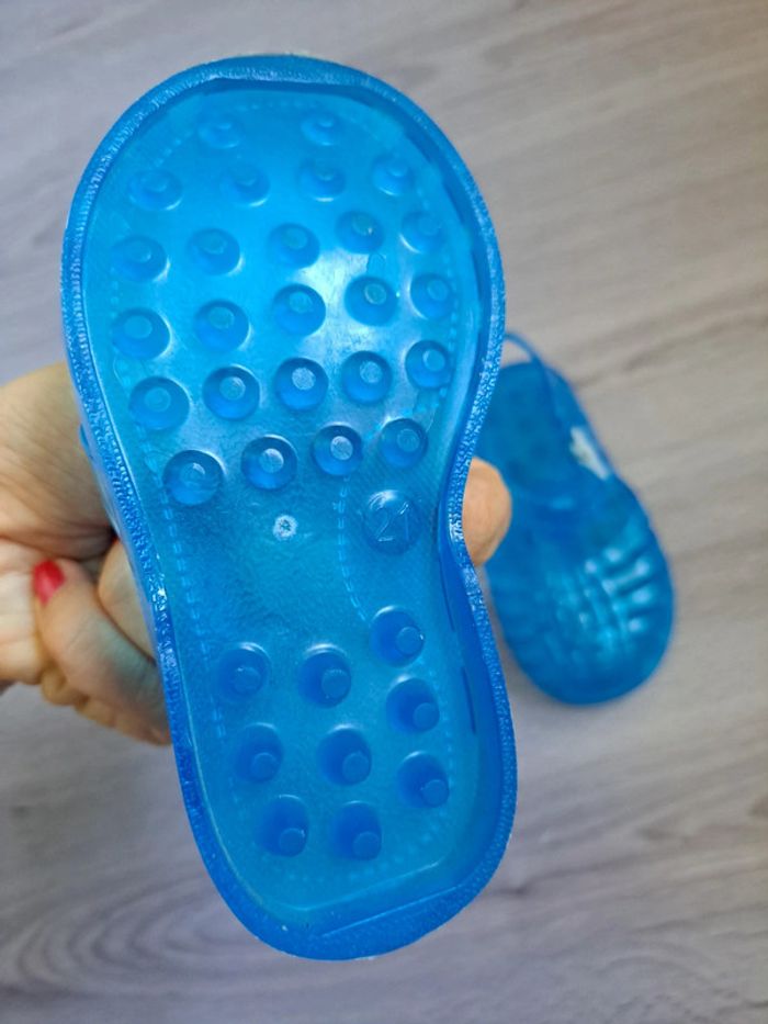 Sandale plastique de plage taille 21 - photo numéro 2