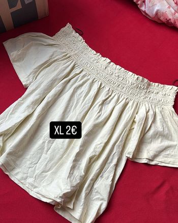 Top épaules dénudée