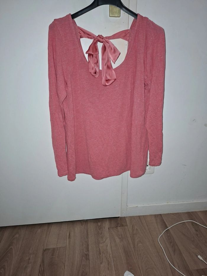 Haut léger saumon taille L