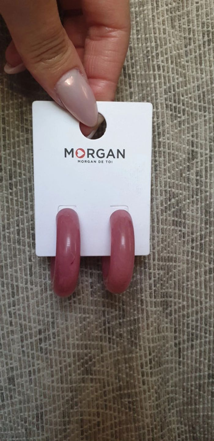Boucles d'oreilles anneaux roses "Morgan"