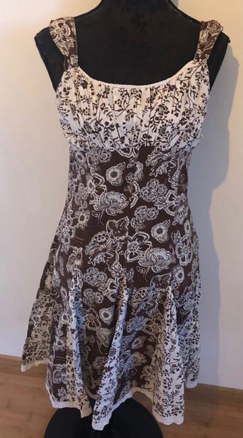 306- Robe fleurie blanc marron