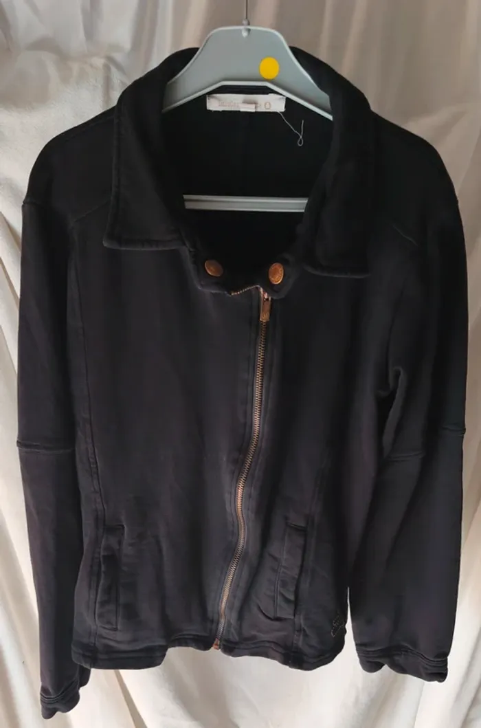 Veste 12 ans - photo numéro 2