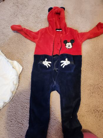 Surpyjama disney 2 ans