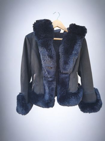 Manteau fausse fourrure
