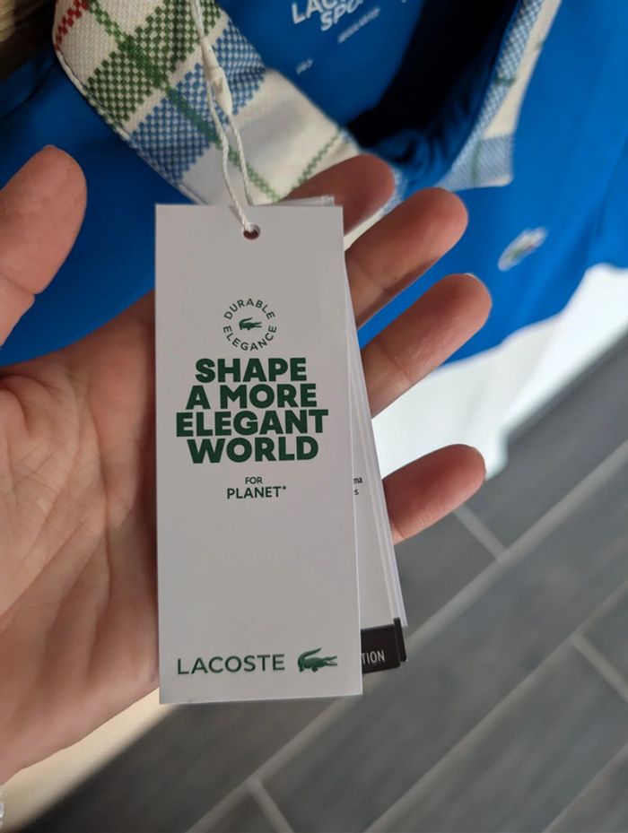 Polo Lacoste. Neuf. XS - photo numéro 7