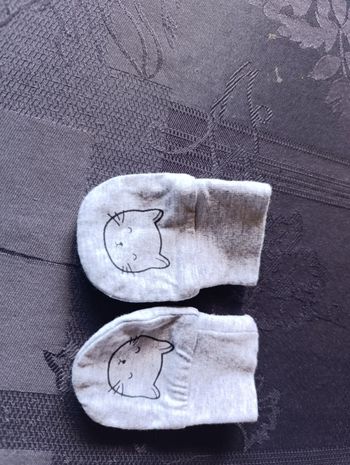 Gants de naissance, neufs, gris 