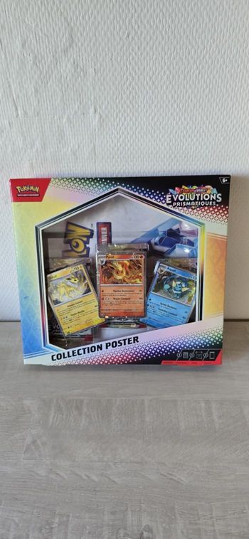 Coffret collection poster évolutions prismatiques 8.5 scellé
