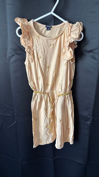 Robe à ceinture