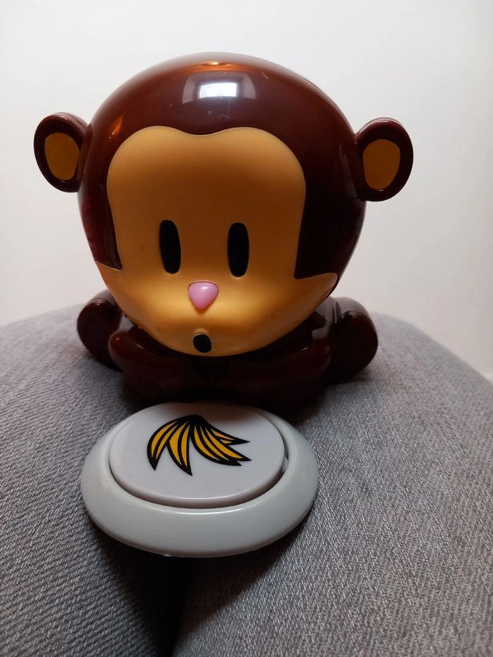 Sèche ongle en forme de singe