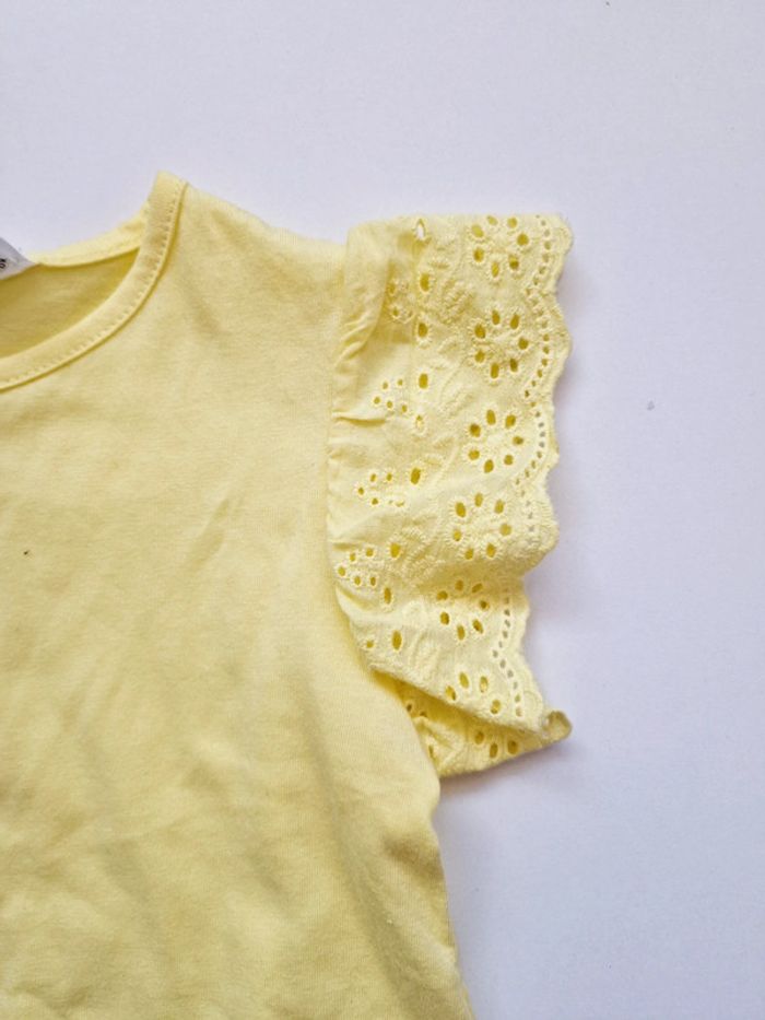 Tex Baby - Tee-shirt manches volants - Jaune - Neuf avec étiquette ! (3ans) - photo numéro 2