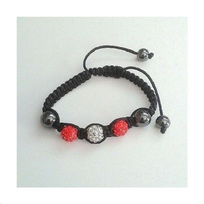 Bracelet style Shamballa