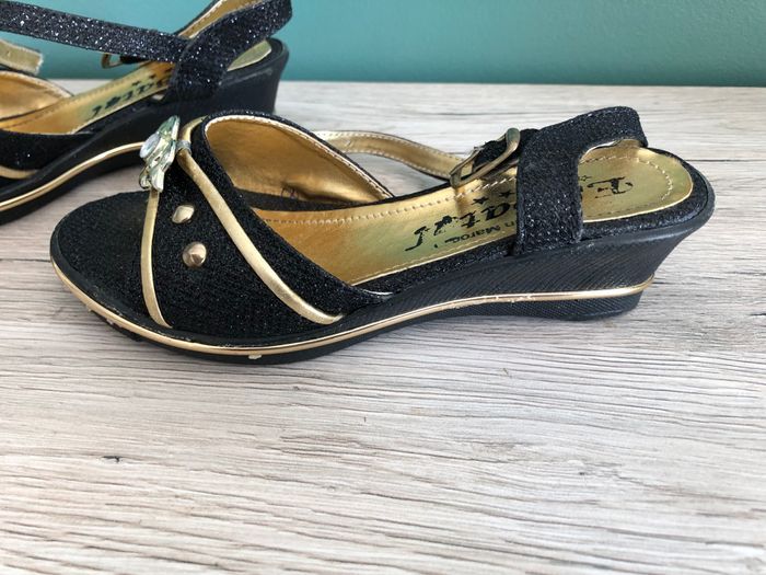 Chaussures 29 - photo numéro 2