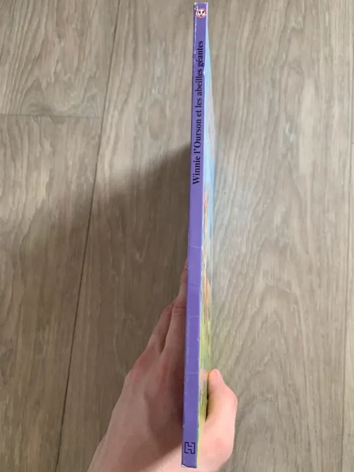 Winnie l’Ourson - Winnie et les abeilles géantes - Club du livre Disney - photo numéro 3