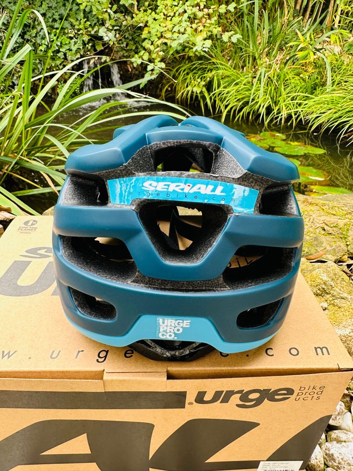 Casque neuf modèle SeriAll taille S/M - photo numéro 7