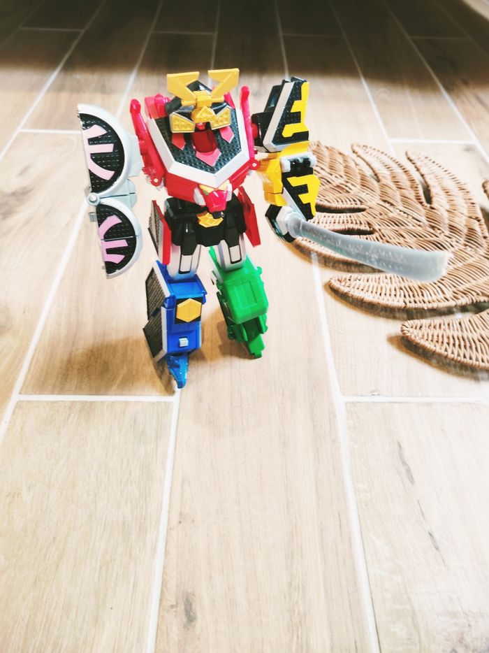 🤖 Power rangers Samurai dx Megazord robot transformable marque hasbro - photo numéro 2
