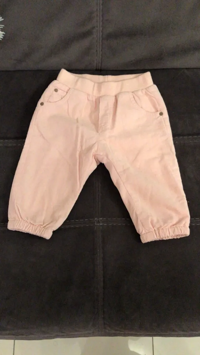 Pantalon en velours côtelé - photo numéro 2