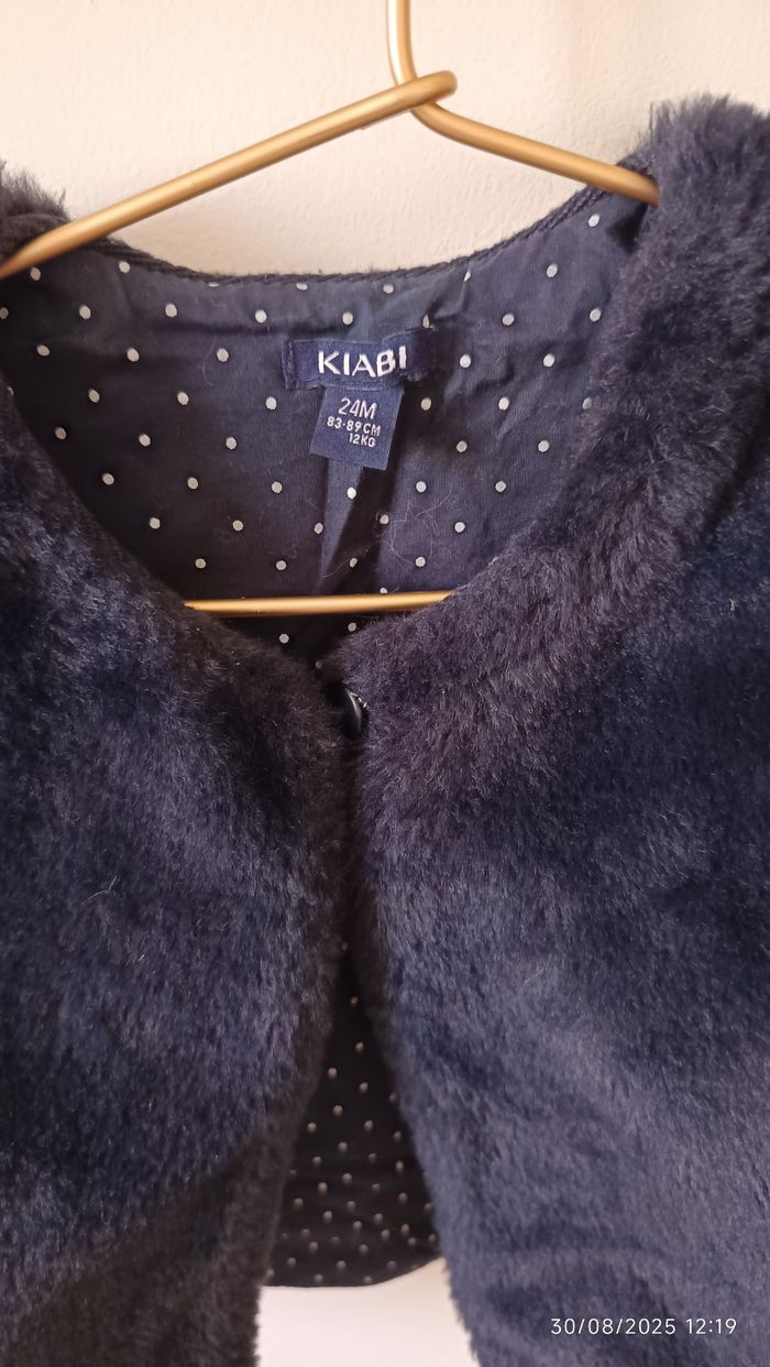 Gilet fausse fourrure et chapeau de - photo numéro 2