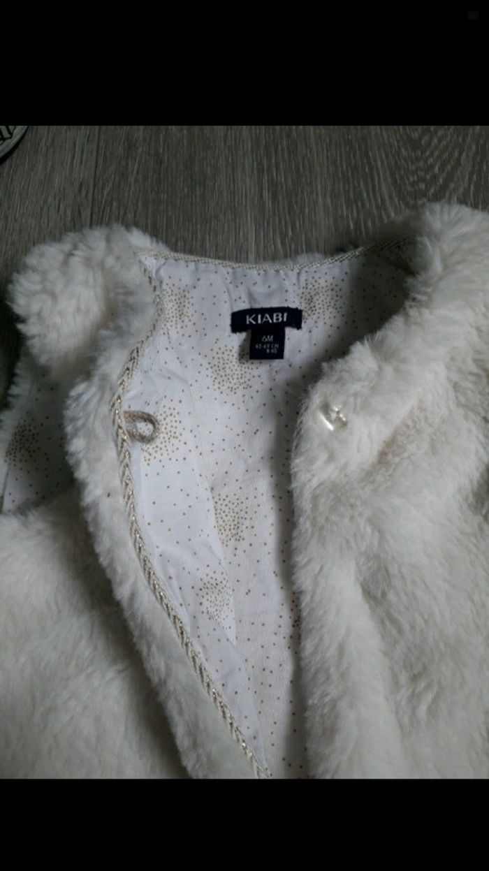 Gilet fourrure kiabi 6mois - photo numéro 2