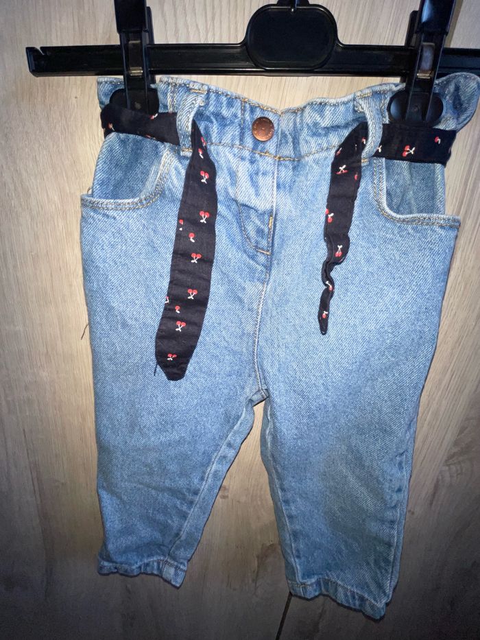 Jeans fille 24 mois - photo numéro 2