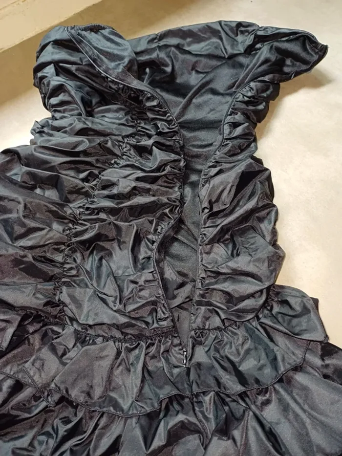 Robes sans bretelles sans marque - photo numéro 4