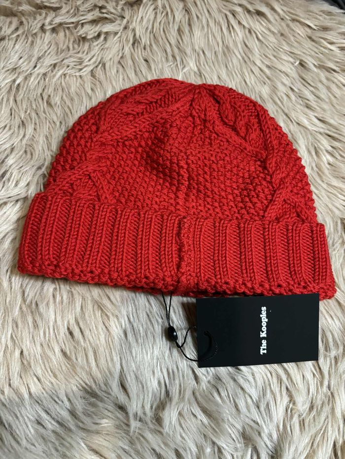 Bonnet The Kooples - 100% Laine - Neuf - Taille unique - photo numéro 2