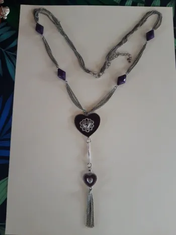 Sautoir coeur violet