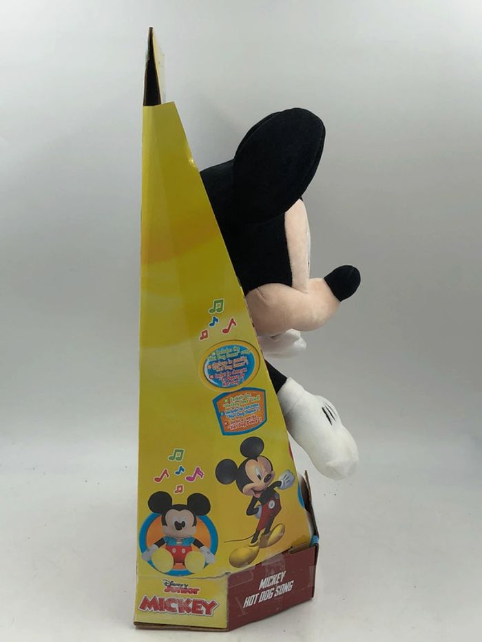 Peluche Disney Junior Mickey Hot Dog Song 40 cm IMC Toys neuf - photo numéro 4